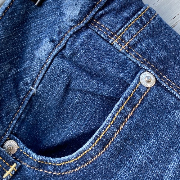 American Eagle Low Rise Crop Jeans Denim - Picture 8 of 16